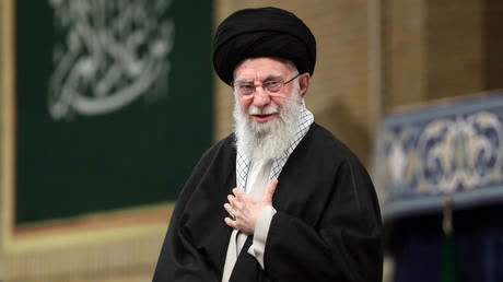 Khamenei Killed in US-Israel Strikes: Iran's Succession Battle