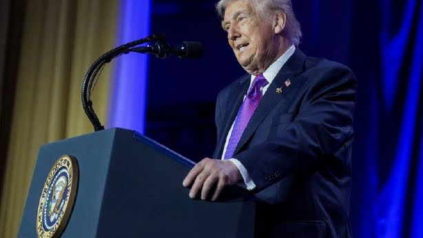 Trump Strips Job Protections for 50,000 Federal Workers